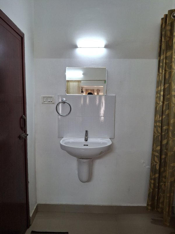 3BR Private Villa in Kazhakkoottam
