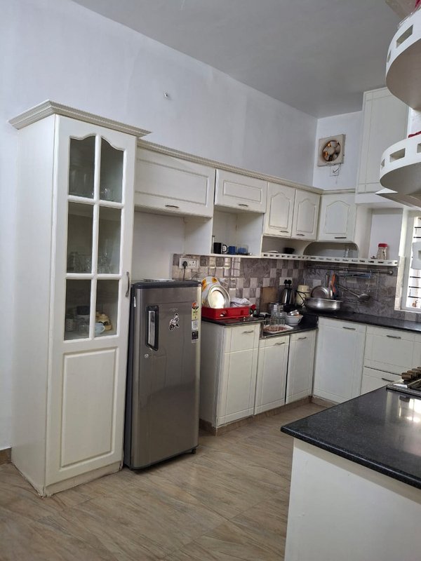 3BR Private Villa in Kazhakkoottam