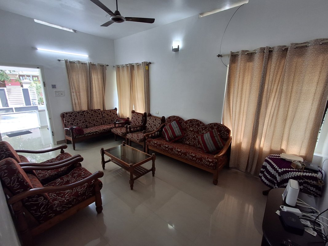 3BR Private Villa in Kazhakkoottam