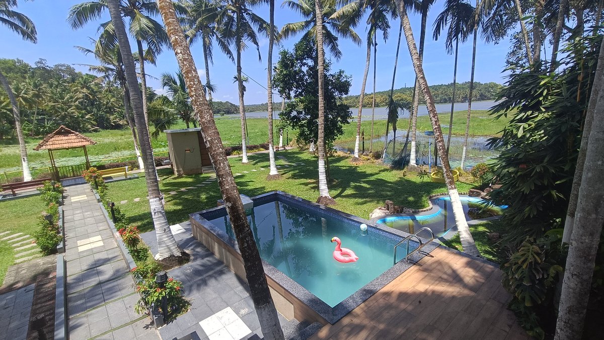 4BHK Private Pool Villa near Kovalam and Nemom Railway Station