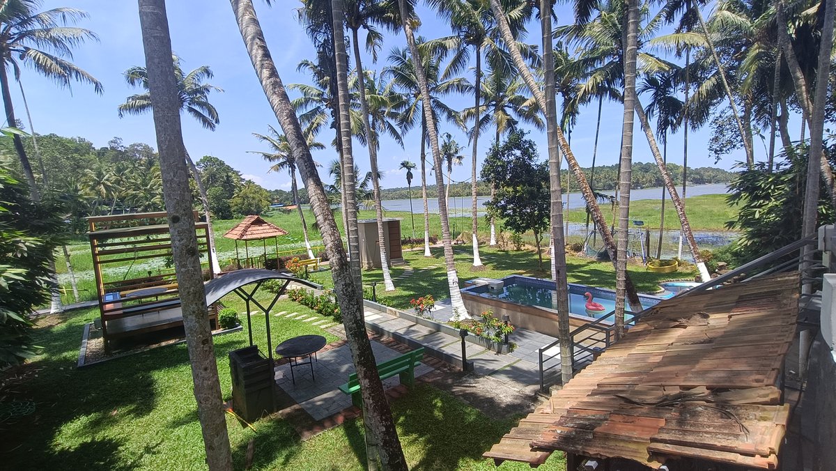 4BHK Private Pool Villa near Kovalam and Nemom Railway Station