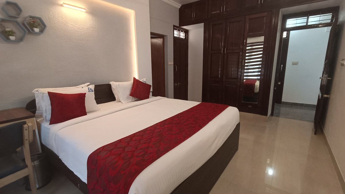 4BHK Private Pool Villa near Kovalam and Nemom Railway Station