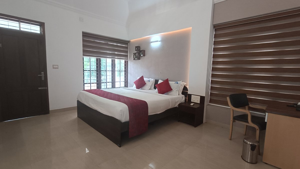 4BHK Private Pool Villa near Kovalam and Nemom Railway Station