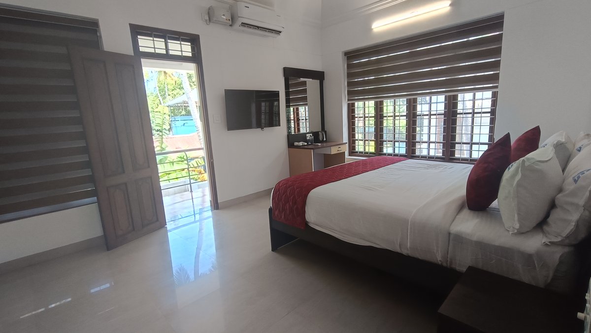 4BHK Private Pool Villa near Kovalam and Nemom Railway Station
