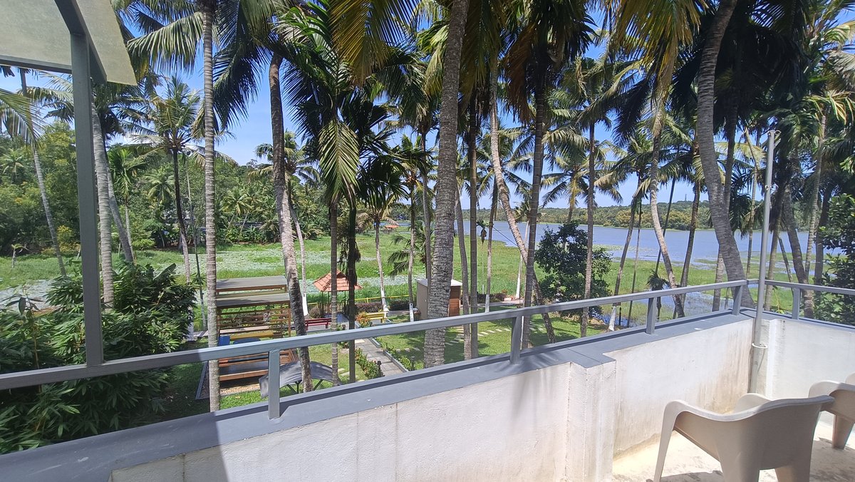 4BHK Private Pool Villa near Kovalam and Nemom Railway Station